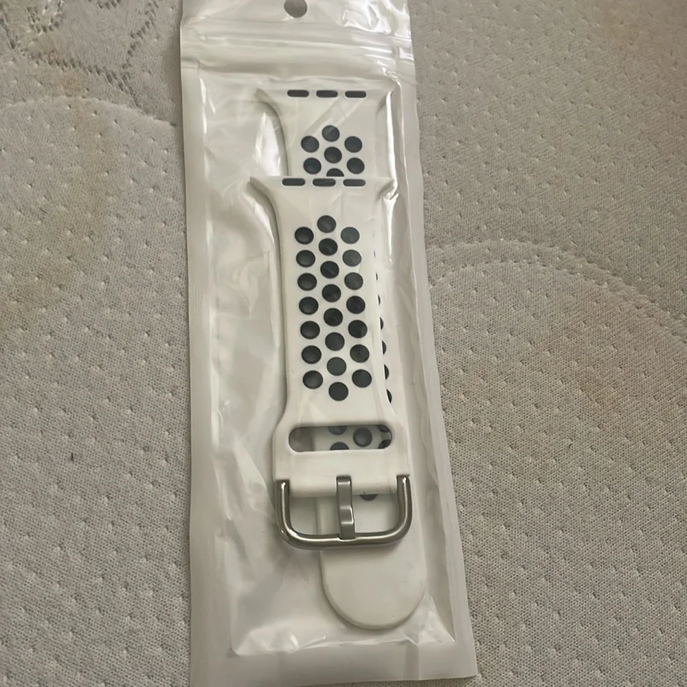 Apple Watch Series 4 bands